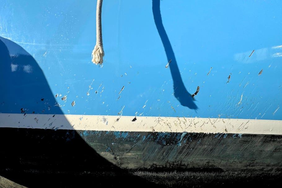 How to repair hull damage on a boat