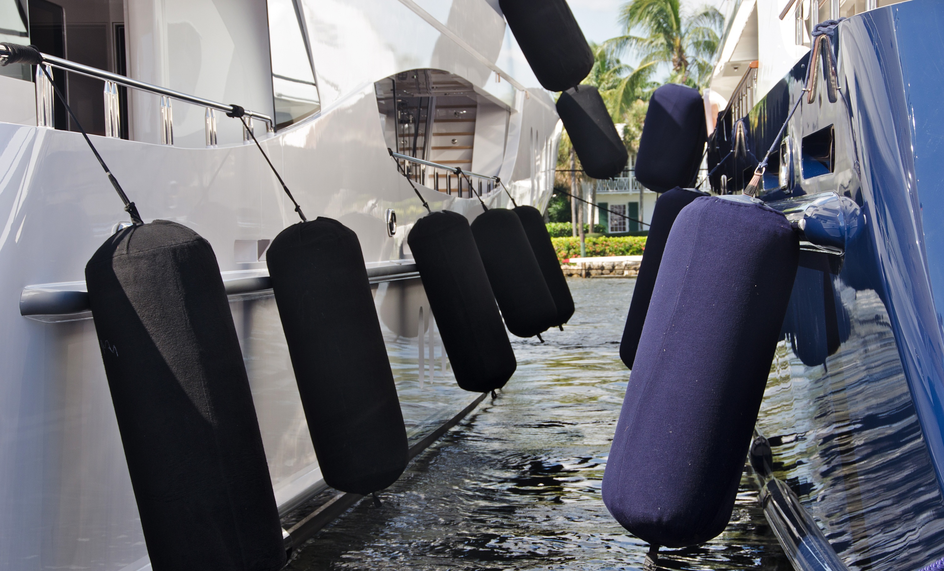 How To Dock A Boat 7 Boat Handling Tips From A Former Dock Hand How to dock a boat 7 boat handling tips from a former dock hand