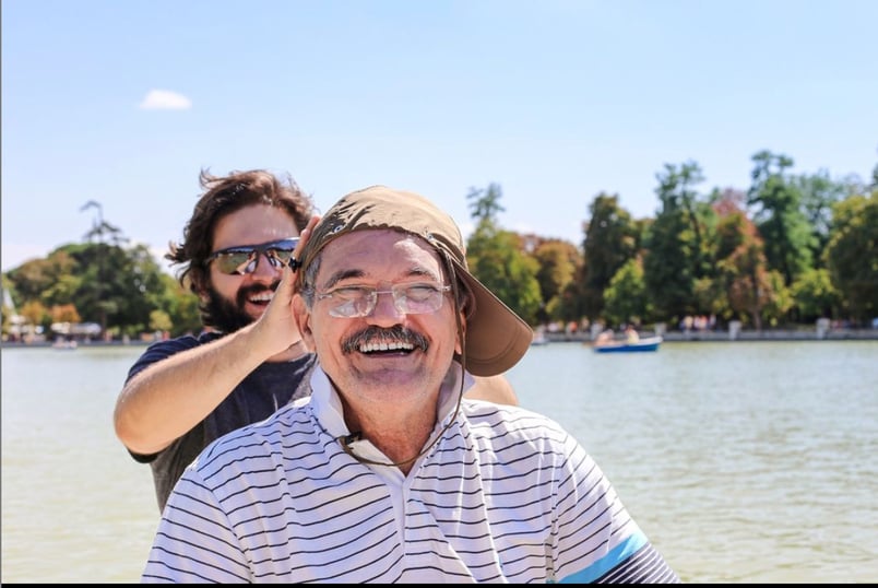 dad-on-beach