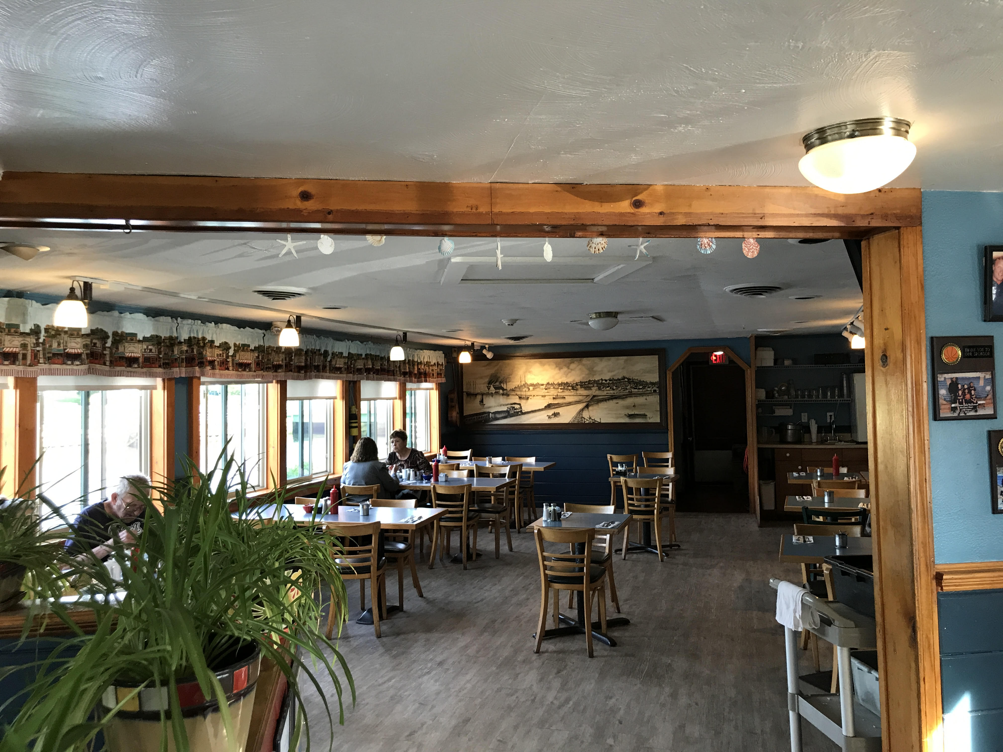 Buzzards Bay Where to Dock & Dine in Wareham Harbor